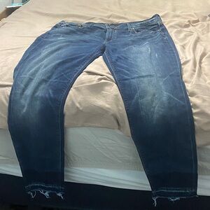 Women’s Blue Jeans